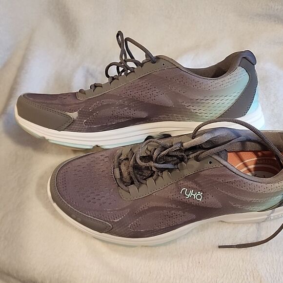 Ryan 10.5 re-sorb excellent condition - Picture 4 of 7